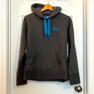 Womens small under Armour hooded sweatshirt